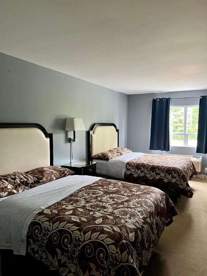 Hwy 17 Hotel Уауа Екстериор снимка